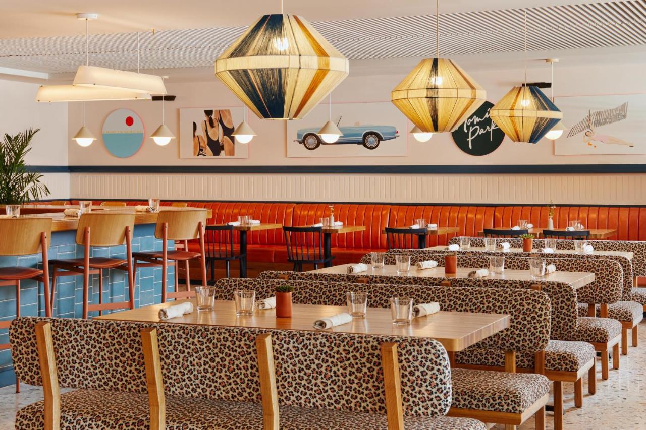 Wayfinder Newport Hotel Luaran gambar