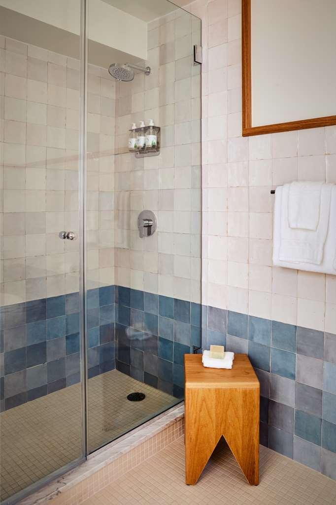 Wayfinder Newport Hotel Bilik gambar